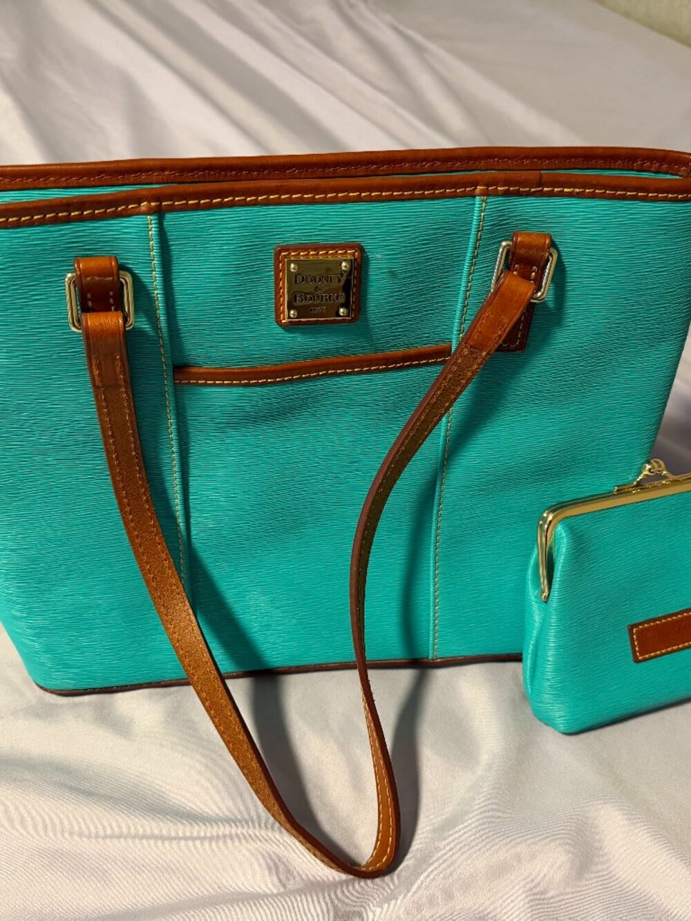 Dooney & Bourke Lexington Shopper tote bag w/matching coin purse